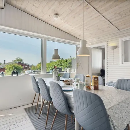 Thrugils - 200m From The Sea By Interhome *